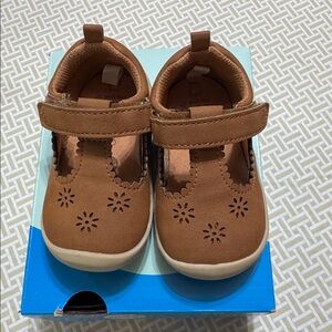 Striderite Cheyenne infant 4- new with box